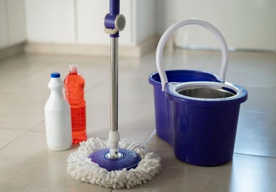 Imagen de productos y artículos de limpieza.