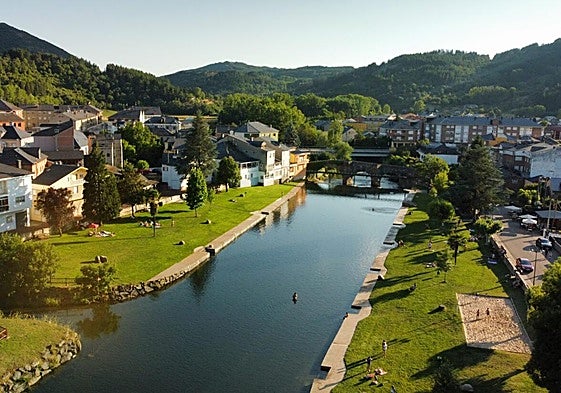 Imagen de la piscina natural más bonita de la provincia de León.
