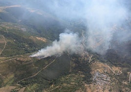 Imagen del incendio en Silván.