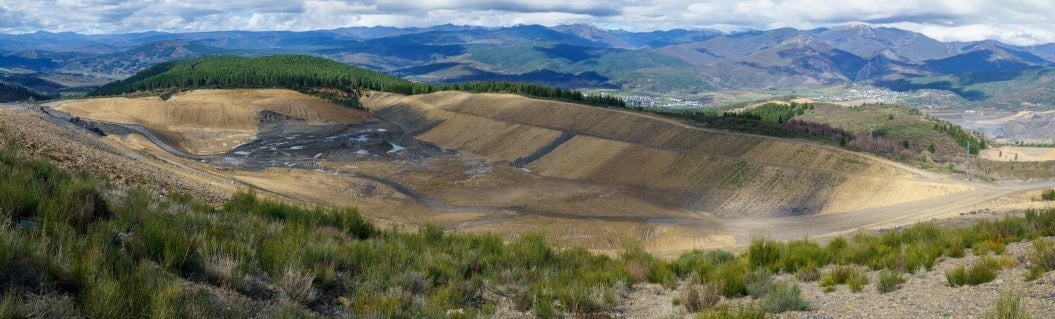 Imagen después - Evolución de la restauración ambiental de la Gran Corta de Fabero.