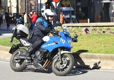 Imagen de un agente de la Policía Municipal de Ponferrada.