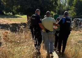 La Policía Municipal localizó al hombre, que sufría demencia, en el entorno del monte Pajariel.
