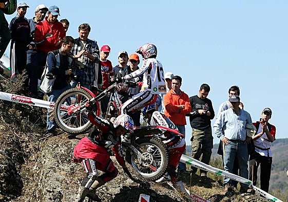 Imagen de una prueba de trial celebrada en Pobladura de las Regueras.