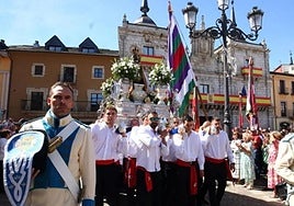 Procesión de la Virgen de la Encina en el Día del Bierzo
