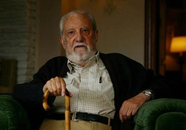 Villafranca del Bierzo honra a Antonio Pereira con una placa en su casa natal