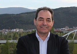 El ex presidente de la Junta Vecinal de Columbrianos, Andrés Buelta.