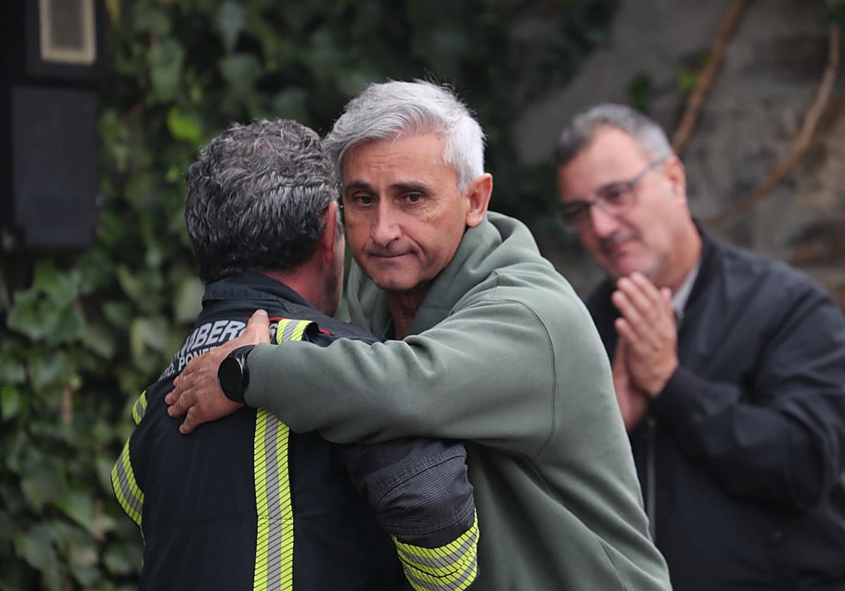 Acto de homenaje al bombero forestal fallecido en Espinoso de Compludo.
