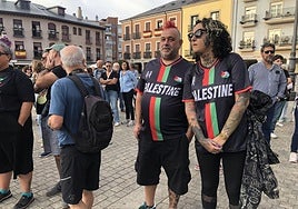 Protesta en Ponferrada para exigir la libertad de los miembros de la Flotilla y el cese del genocidio de Israel en Palestina.