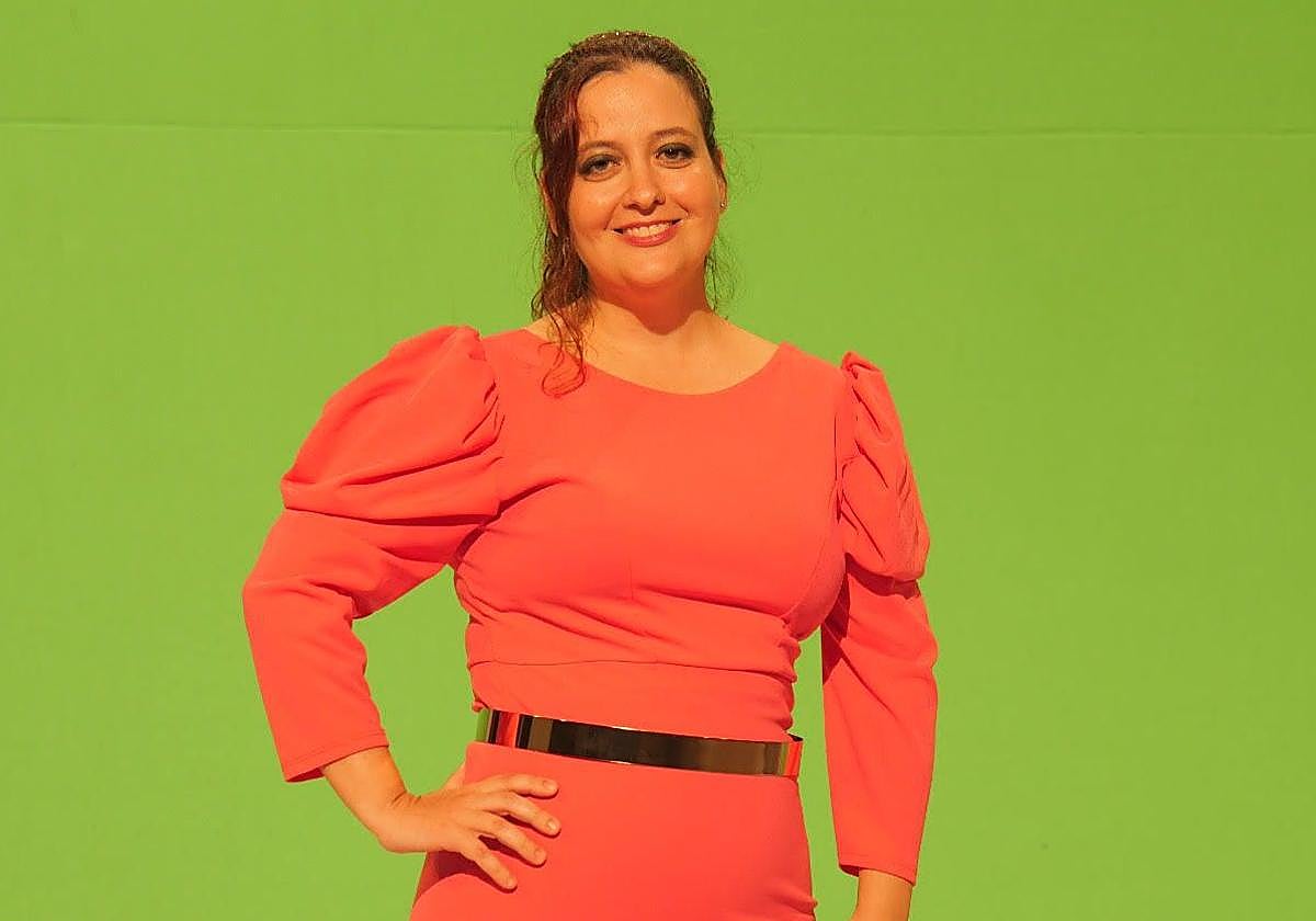 La cantante Soraya Vidal, Sory, representa al Bierzo en el concurso 'Recantos' del programa Luar de la Televisión de Galicia.