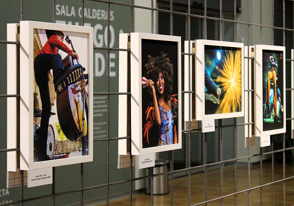 Exposición 'Capturados en vivo' en La Térmica Cultural.