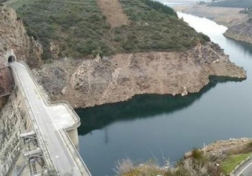 Ponferrada y Cacabelos despiden a los dos jóvenes fallecidos en el accidente de la presa de Bárcena