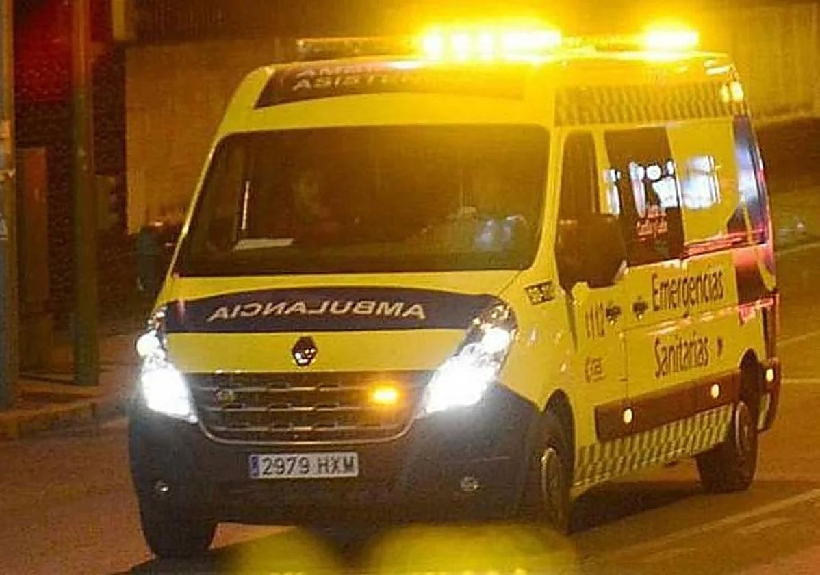 Imagen de archivo de una ambulancia.