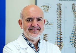 El neurocirujano berciano José Manuel Valle Folgueral.