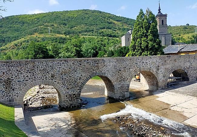 Imagen del Puente Romano o Puente de los Peregrinos.
