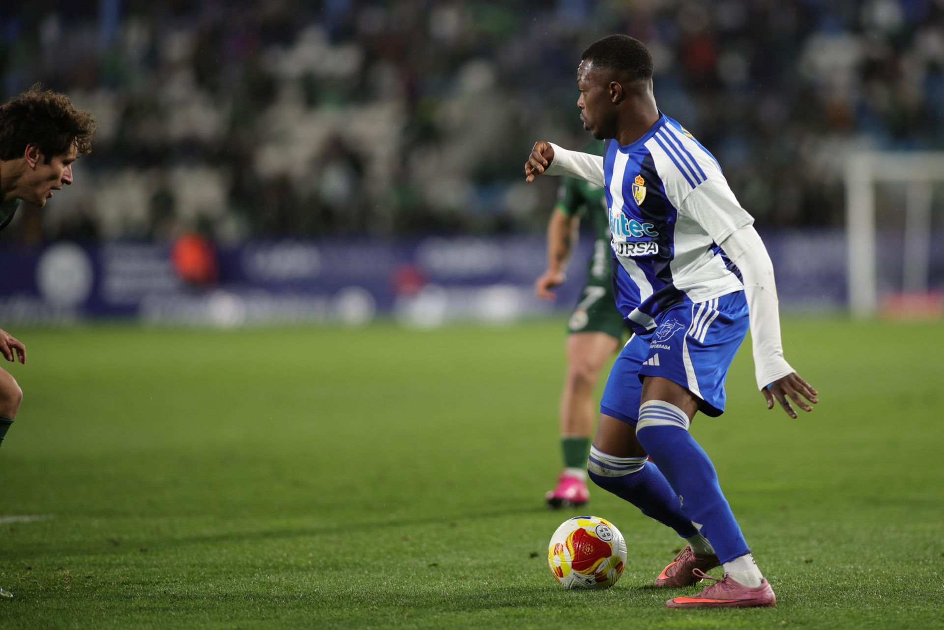 Las imágenes del partido Ponferradina - Racing de Santander