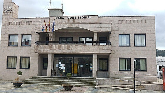 Cuatro meses sin secretario dejan al Ayuntamiento de Fabero en un limbo administrativo