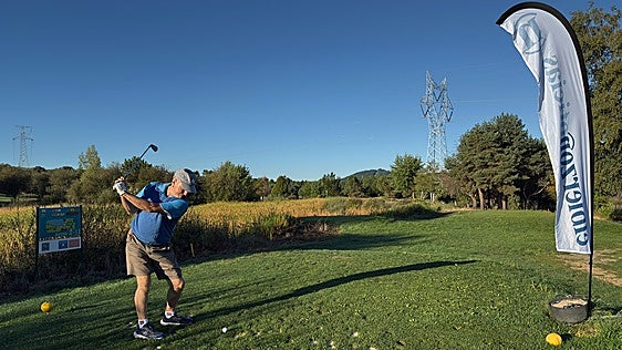 Elbierzonoticias reúne a decenas de aficionados en su II Torneo de Golf