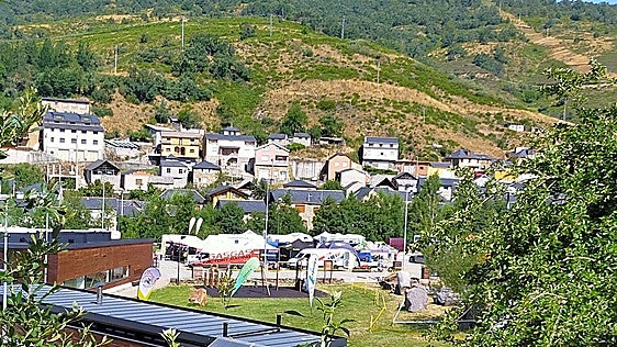 El pueblo berciano de menos de 200 habitantes que recibirá este fin de semana a más de 8.000 personas