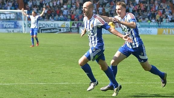 Los blanquiazules dependen de sí mismos para seguir en la Liga Adelante