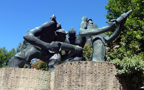 Monumento a los mineros en Villablino. 