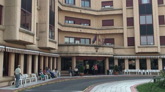 La Junta estudia ahora si la salmonella estaba en trabajadores sanos de la residencia de Flores del Sil