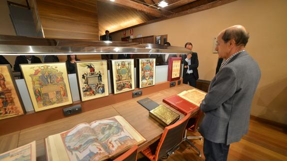 Imagen de la biblioteca del Castillo de los Templarios.
