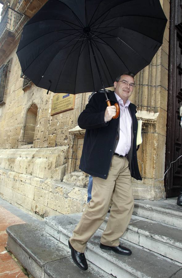 Ángel González, ante el juez por un delito de prevaricación