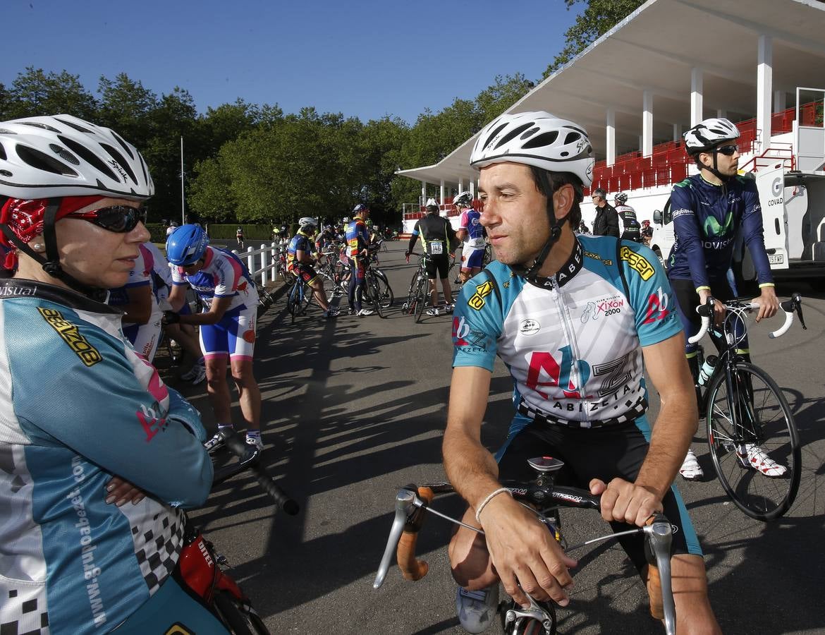 Carlos Sainz se suma al homenaje a Carlos Barredo