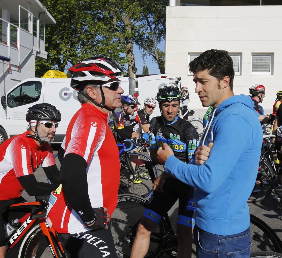 Carlos Sainz se suma al homenaje a Carlos Barredo