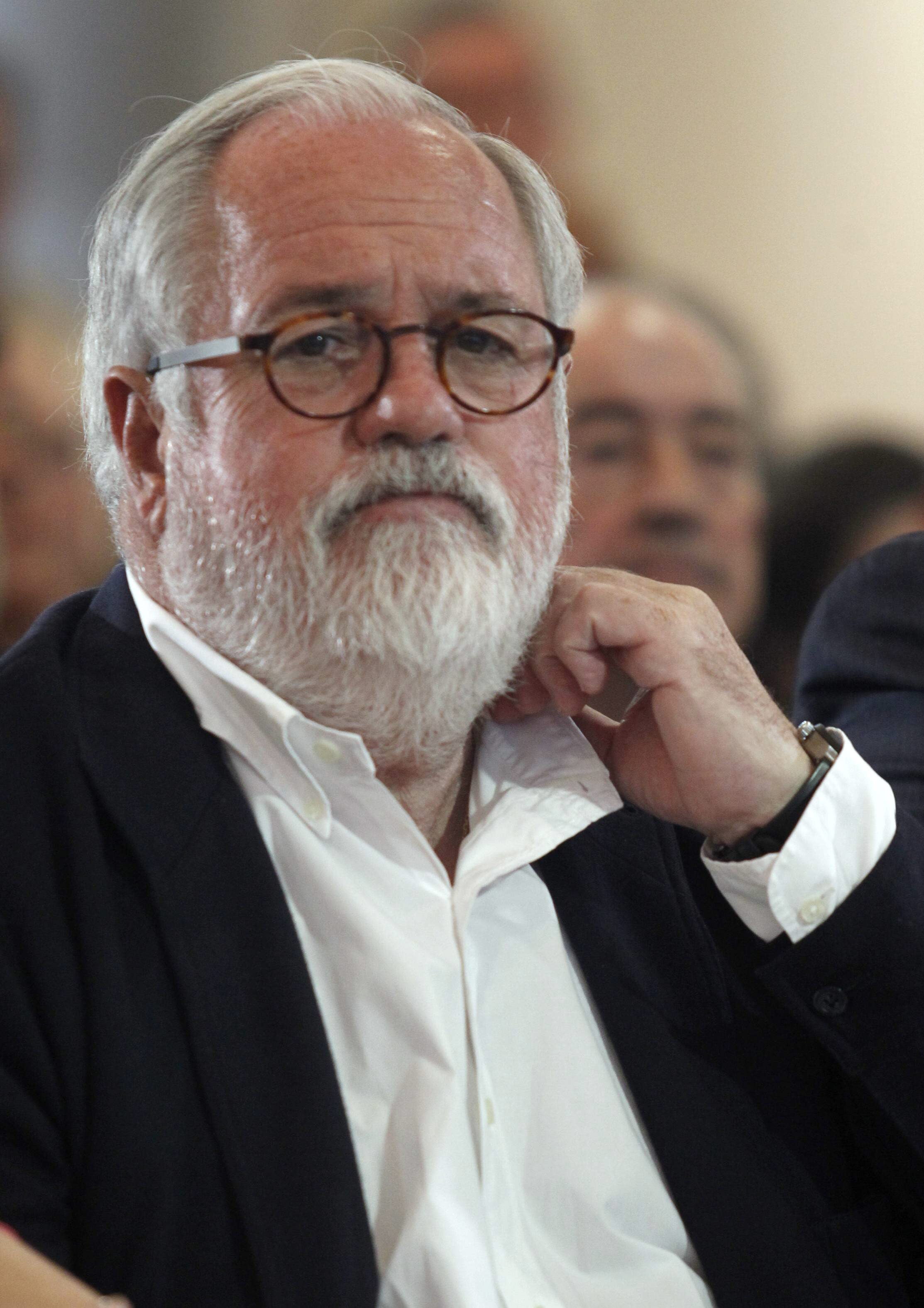 Mitin de Arias Cañete en Oviedo