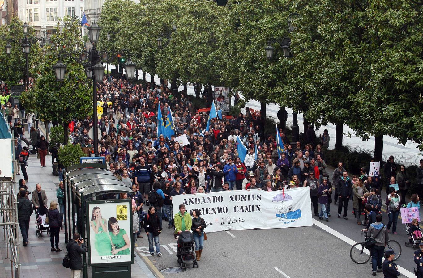 Manifestación en Oviedo en defensa de La Madreña