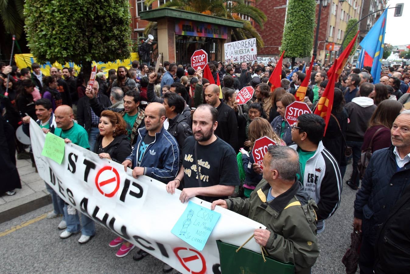 Manifestación en Oviedo en defensa de La Madreña