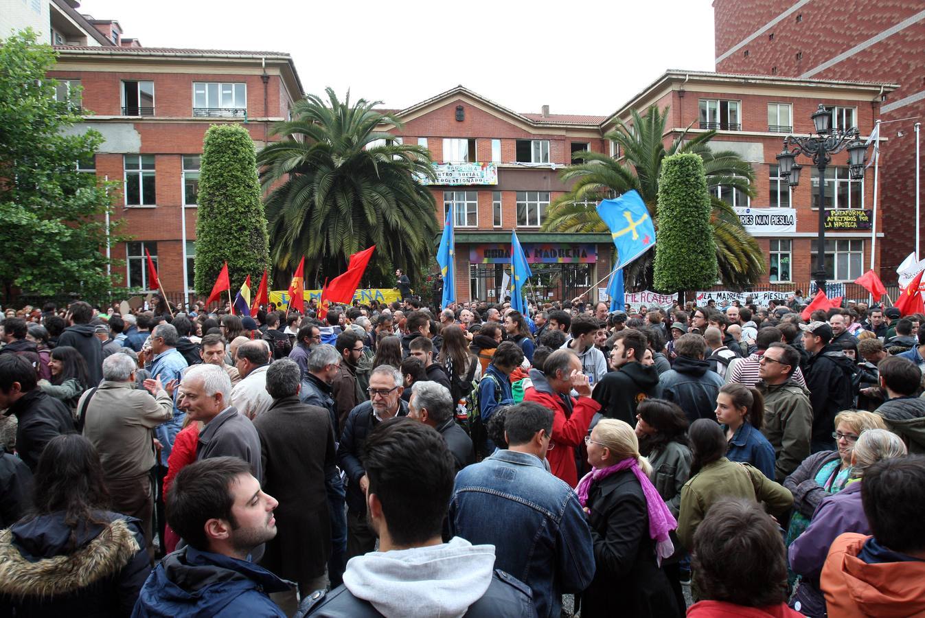 Manifestación en Oviedo en defensa de La Madreña