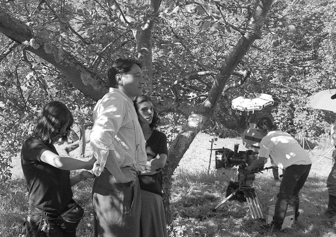 En Llanes. Carmelo Goméz y Maribel Verdú durante un rodaje