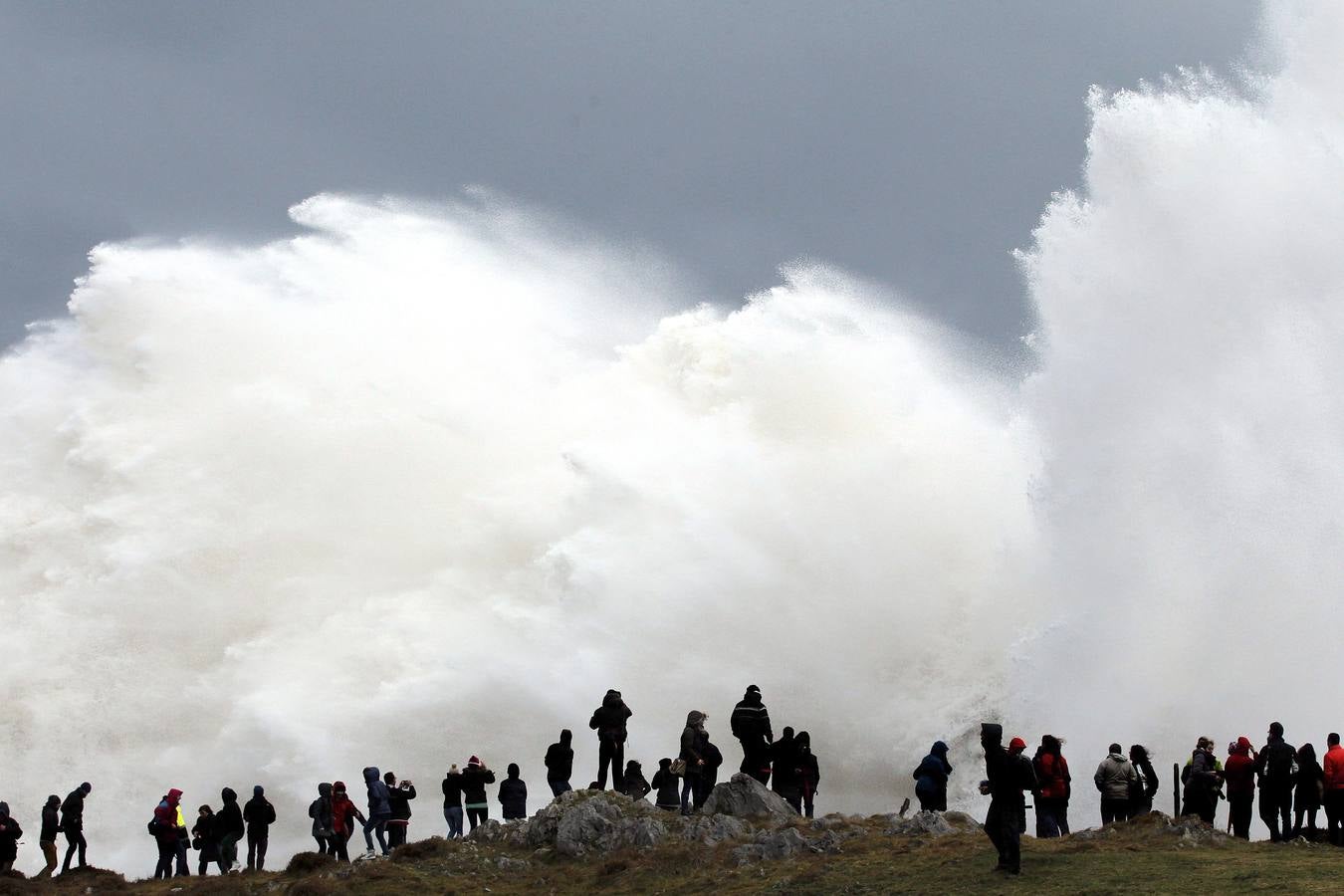 El azote del temporal en Asturias