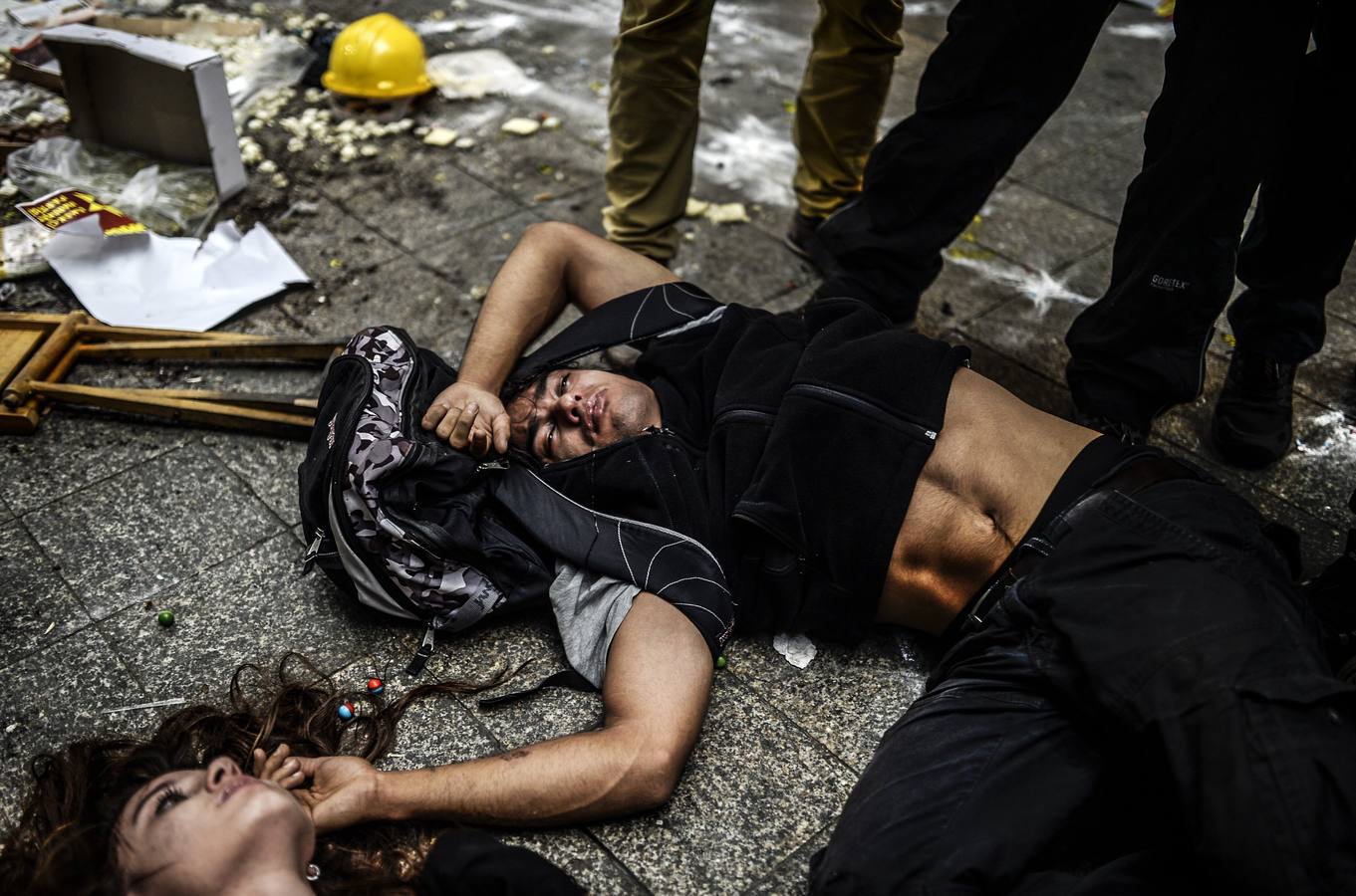 <photo-group>
<photo-alt3 fileref="http://www.elcomercio.es/multimedia/201405/31/media/represion-turquia/PAR7894606.jpg" height="900">
<h3>
<a href="http://www.elcomercio.es/fotos/multimedia-dia/201405/31/brutal-represion-lacrimogeno-turquia-3082045864531-mm.xml"/>
</h3>
<photo-caption/>
</photo-alt3>
</photo-group>