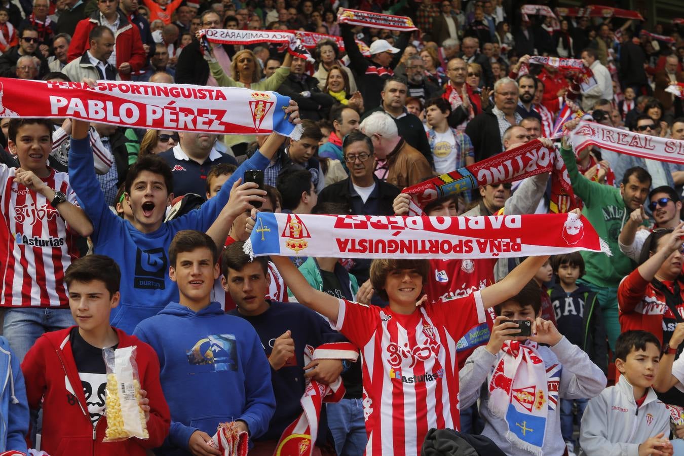 Sporting 1-0 Barcelona B (Galería III)