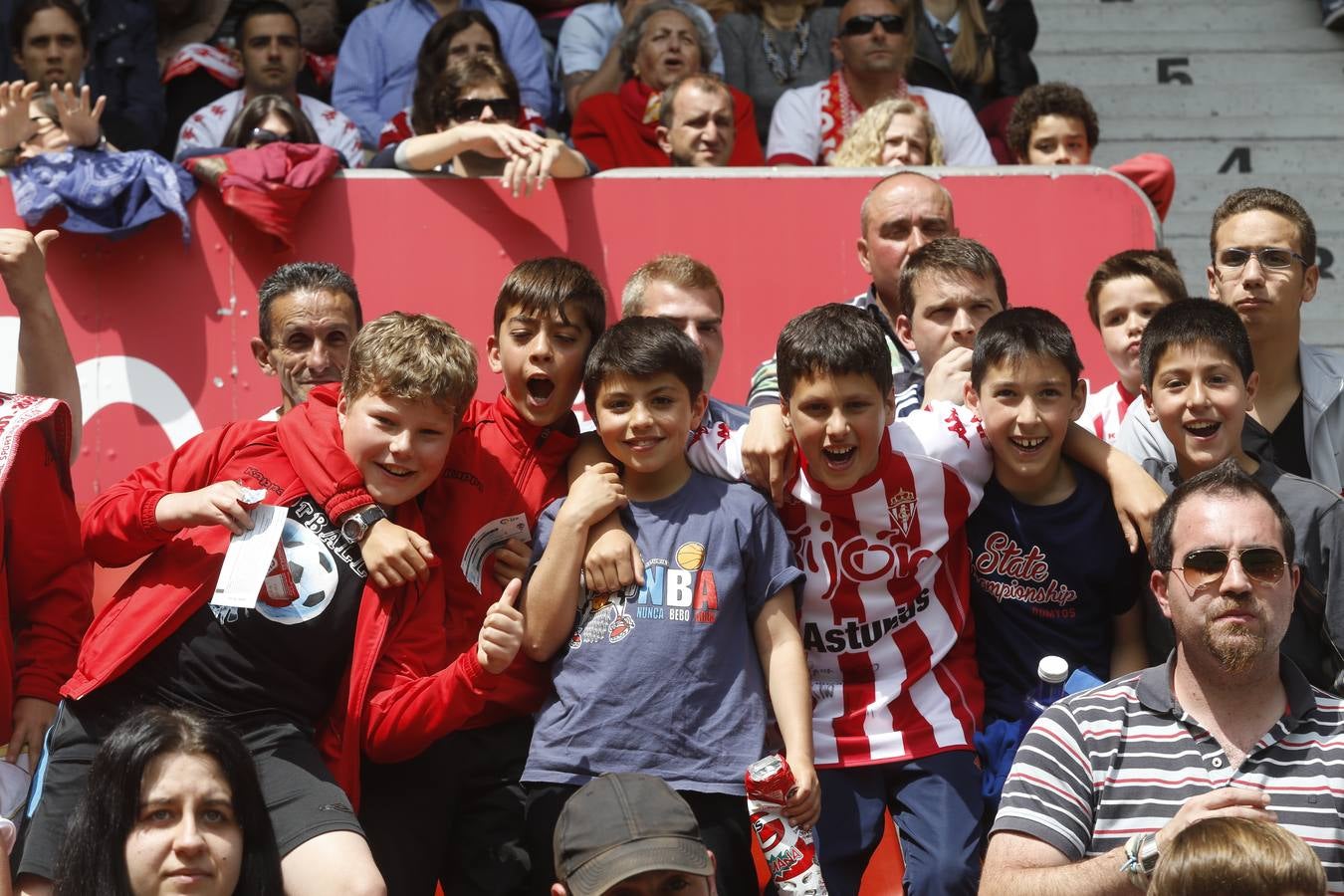 Sporting 1-0 Barcelona B (Galería II)