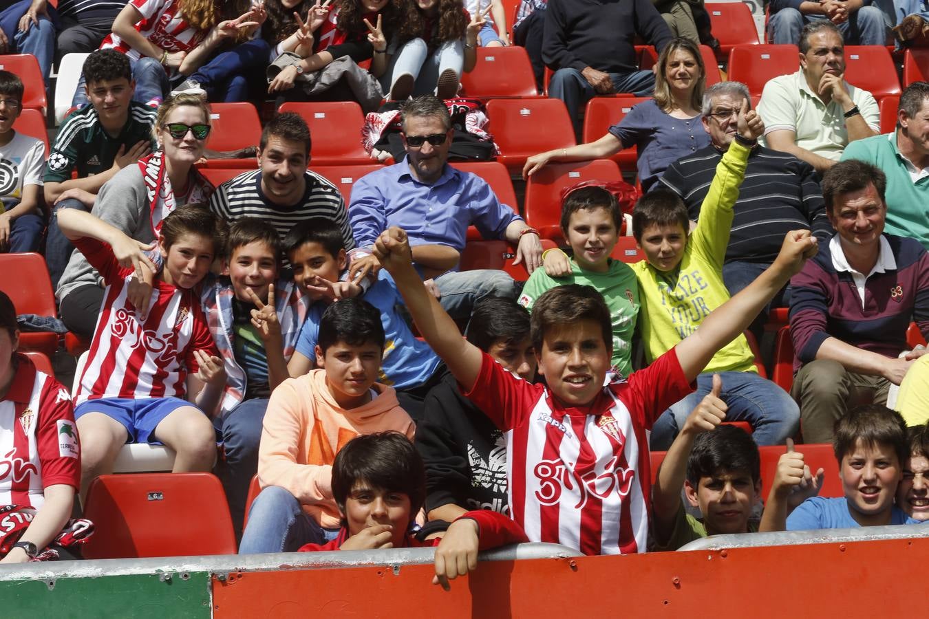 Sporting 1-0 Barcelona B (Galería II)