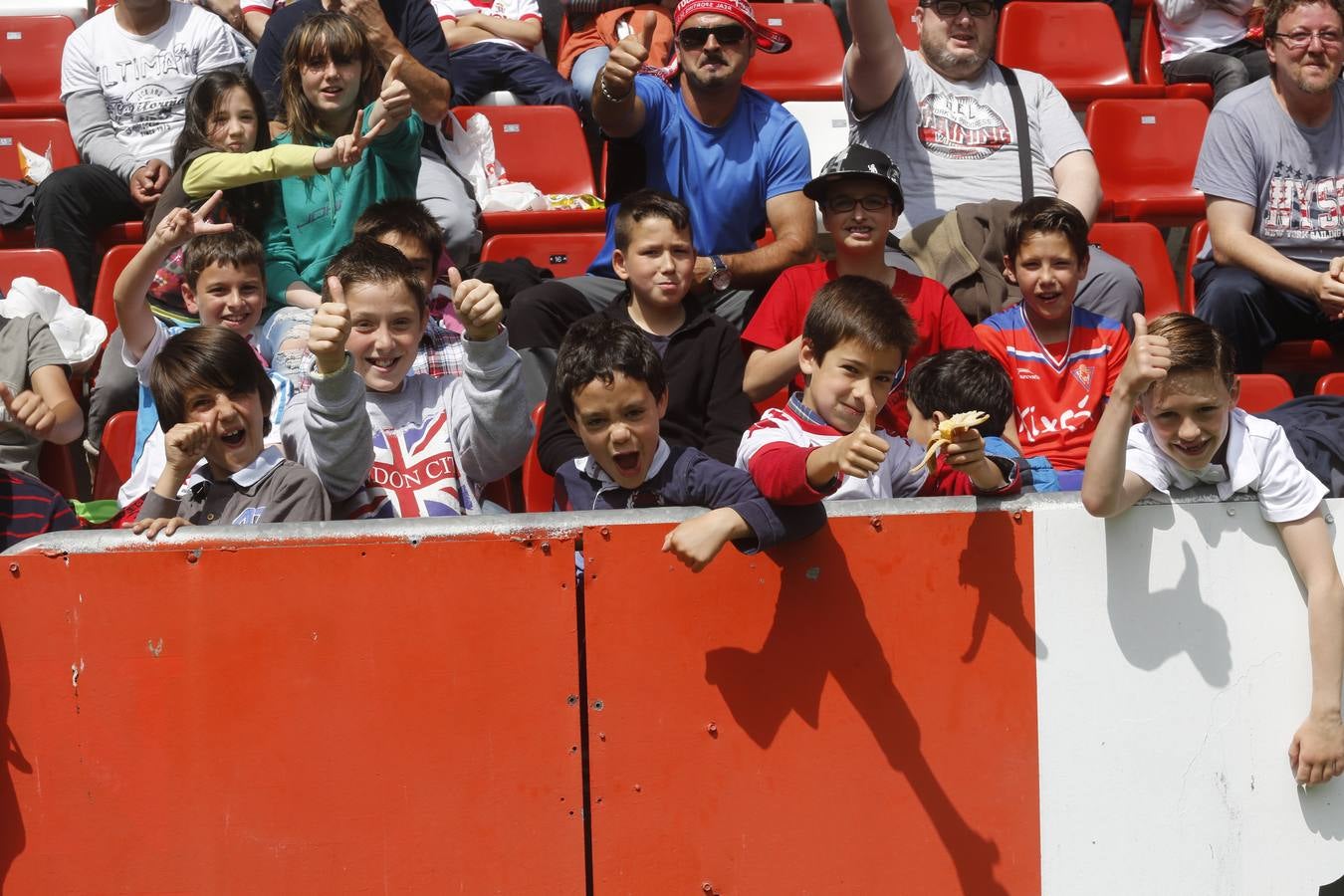 Sporting 1-0 Barcelona B (Galería II)