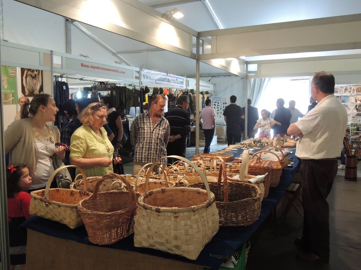 Cangas del Narcea acoge la feria de la caza, la pesca y la naturaleza Narcenatur