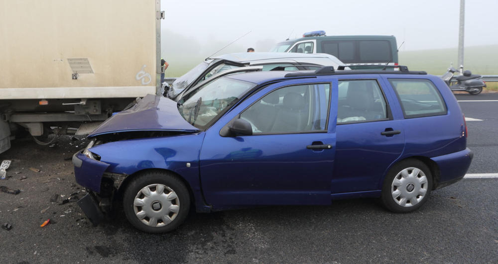 Dos gijoneses muertos en un accidente multiple en Cabezón de la Sal