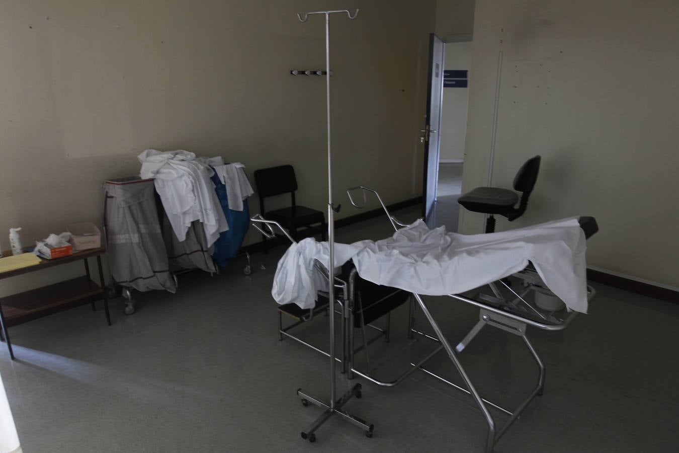 Un recorrido por el viejo HUCA vacío