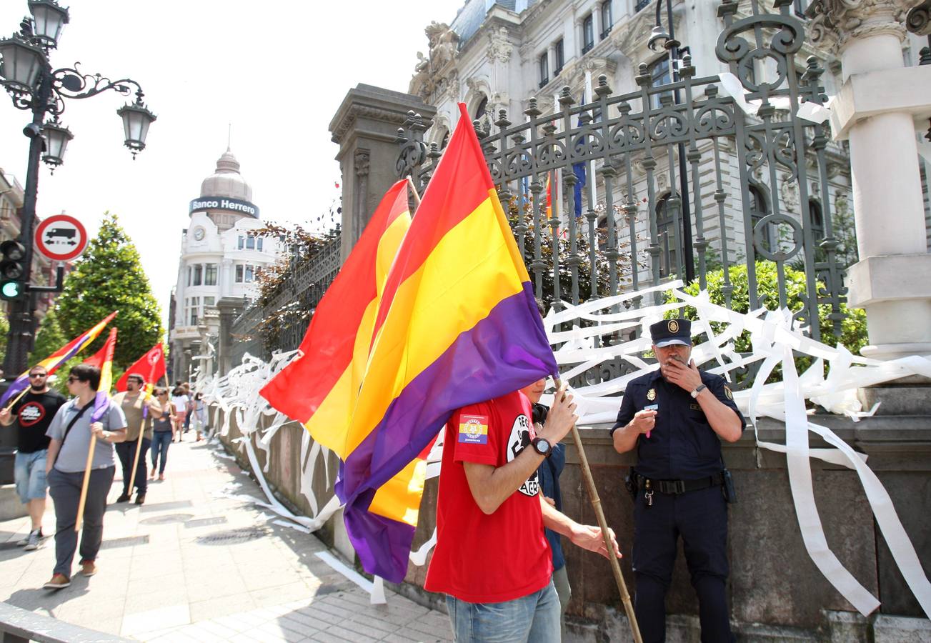 Manifestación por Oviedo contra la crisis y los recortes