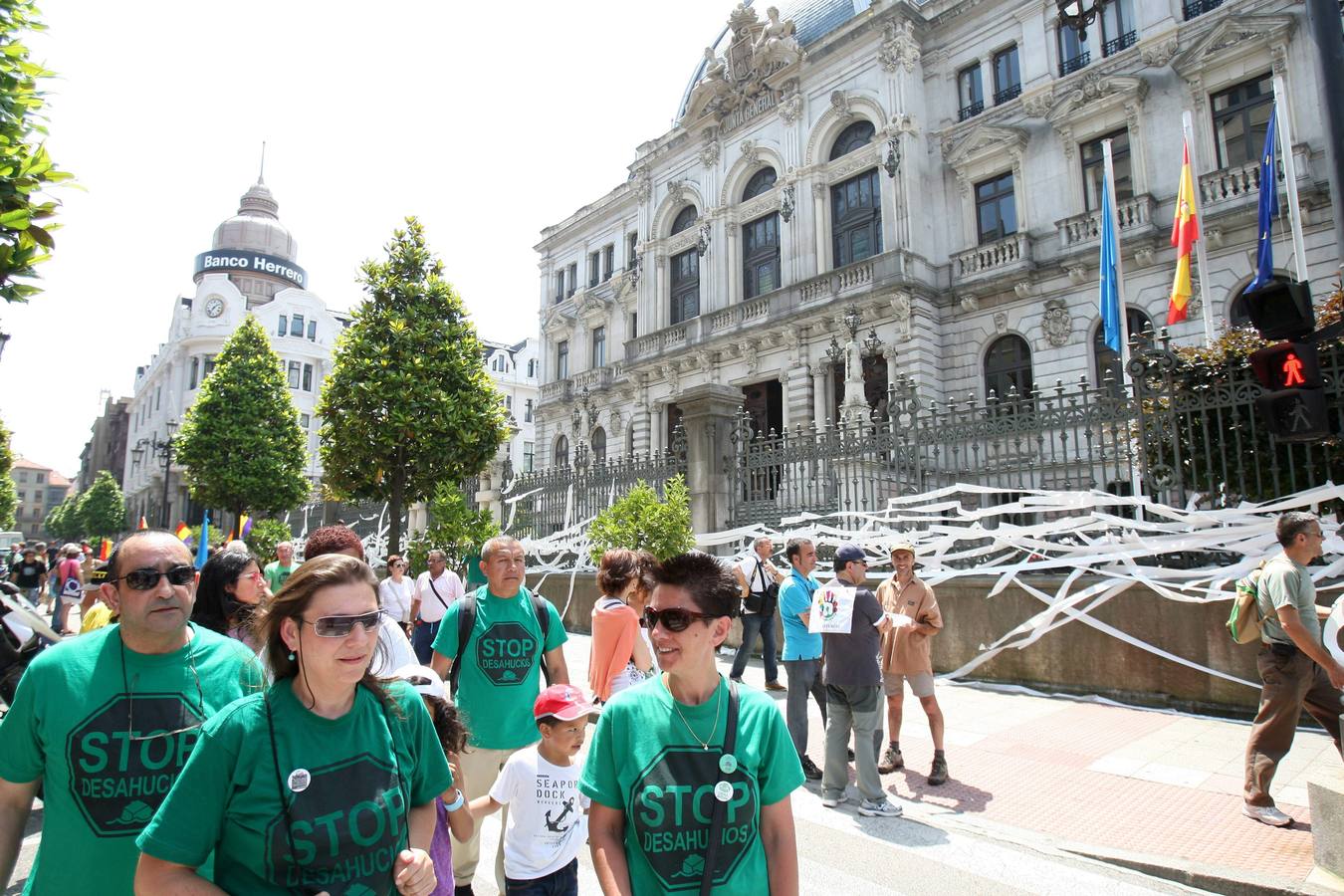Manifestación por Oviedo contra la crisis y los recortes
