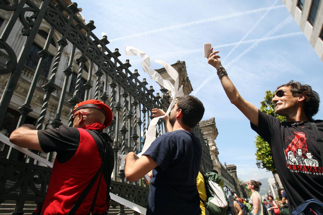 Manifestación por Oviedo contra la crisis y los recortes