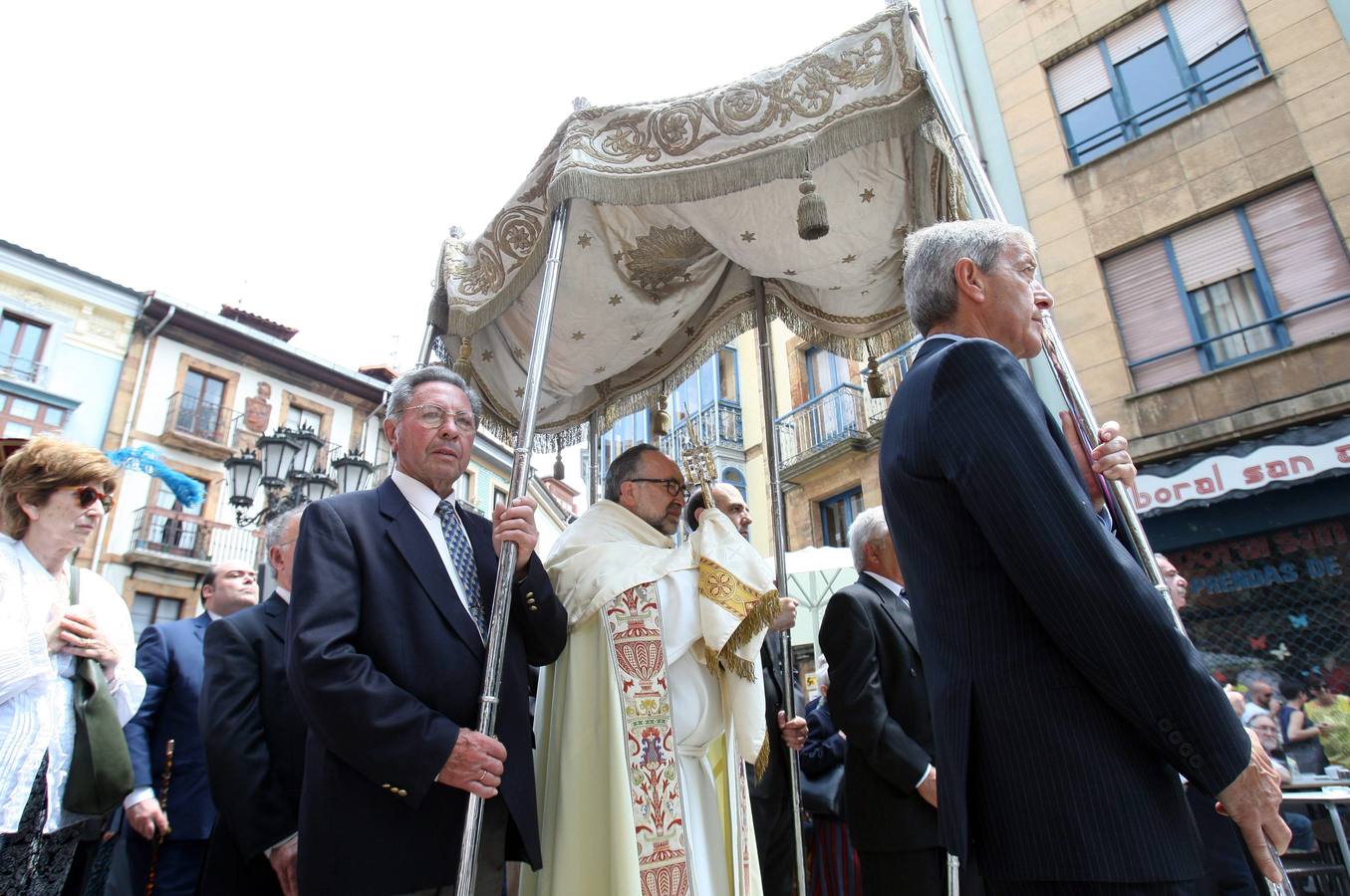Procesión del Corpus Christi en Oviedo