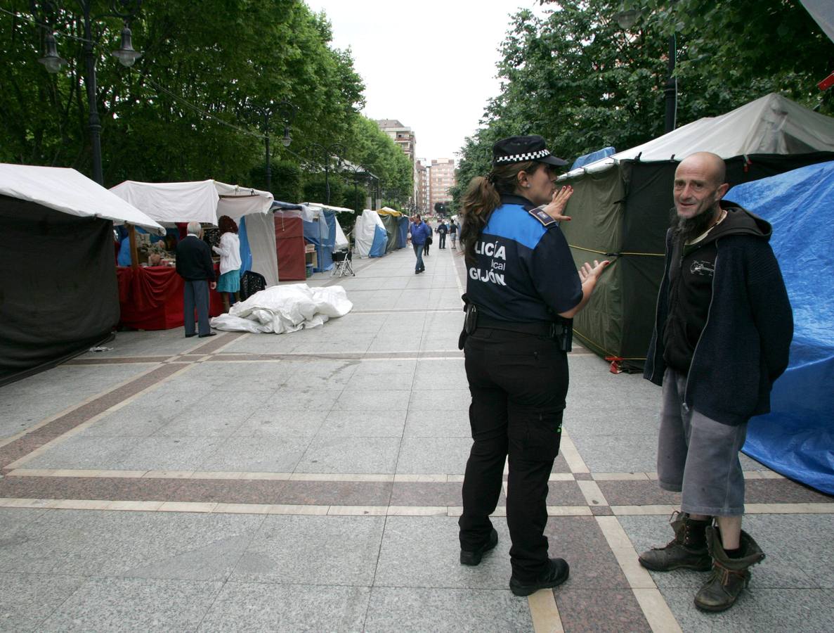 Precintan el Mercado Pirata de Begoña