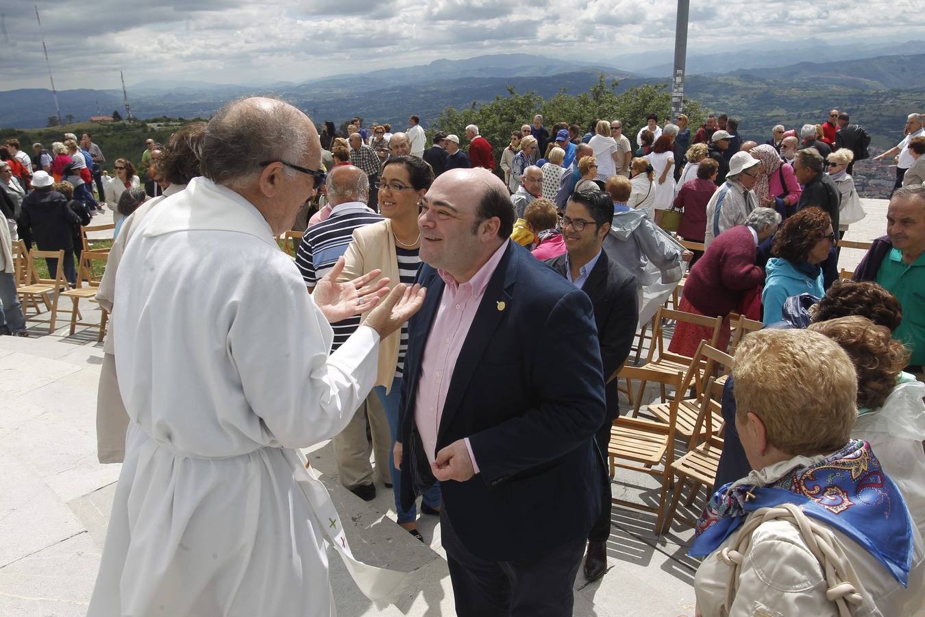 Oviedo, fiel a la jira del Naranco