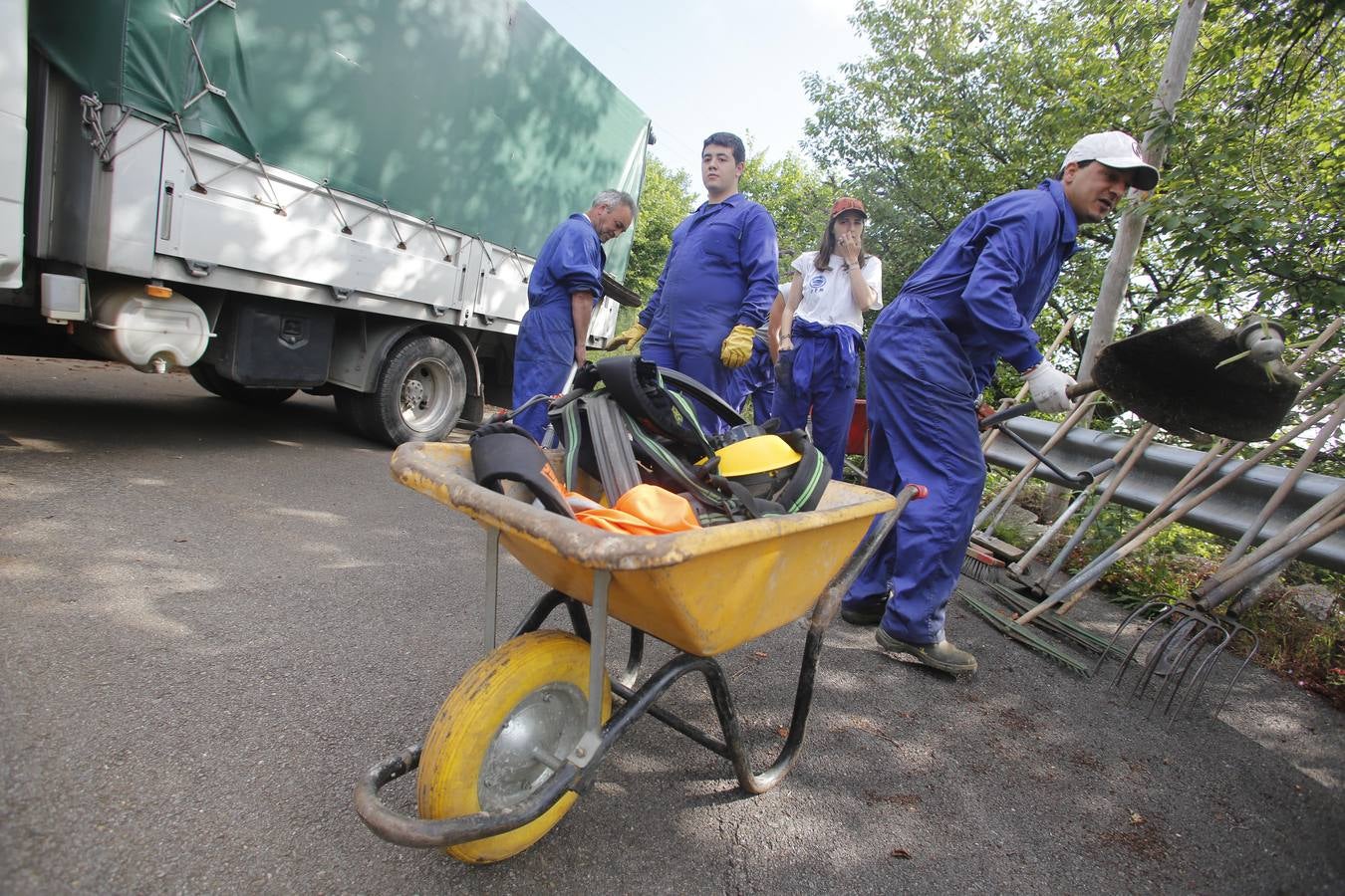 Presos con un trabajo